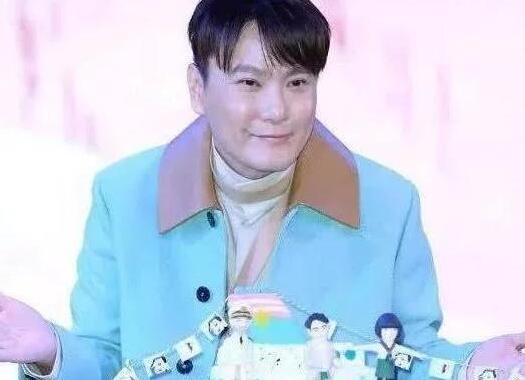 你以為只有女明星整容？錯(cuò)了男明星整容的也不少，還失敗了!