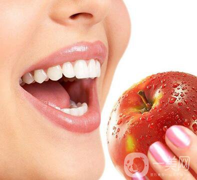 鈦合金烤瓷牙好嗎？鈦合金烤瓷牙有哪些優(yōu)缺點(diǎn)？