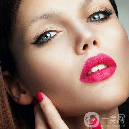 豐唇手術(shù)要多少錢?豐唇手術(shù)價格是多少？