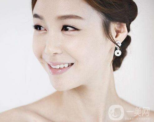 抬頭紋怎么調(diào)節(jié) 調(diào)節(jié)抬頭紋*佳方法