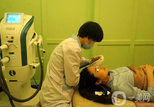 光子嫩膚多少錢 光子嫩膚價格盤點