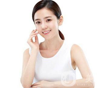 上瞼提肌術(shù)后恢復(fù)期需要多長時(shí)間？