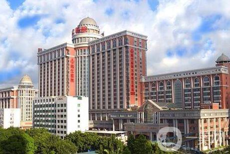 南方醫(yī)科大學珠江醫(yī)院整形美容外科醫(yī)生及價格表一覽！