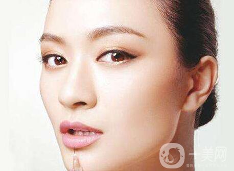 非手術(shù)豐唇方法有哪些？