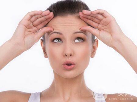 抬頭紋太重怎么辦？怎么消除抬頭紋？