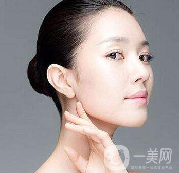 怎么減雙下巴？抽脂減雙下巴怎么樣？