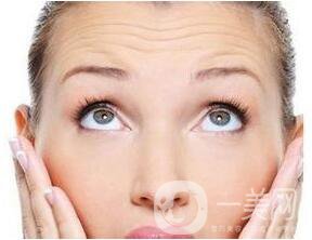 抬頭紋能消除嗎？有哪些方法？