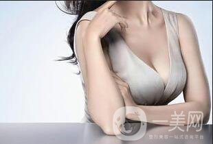 深圳乳房下垂矯正術(shù)費(fèi)用