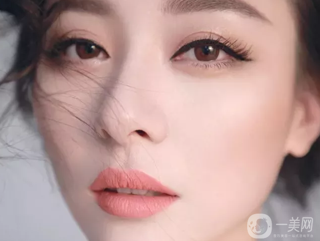 哪個(gè)割雙眼皮的方式比較好