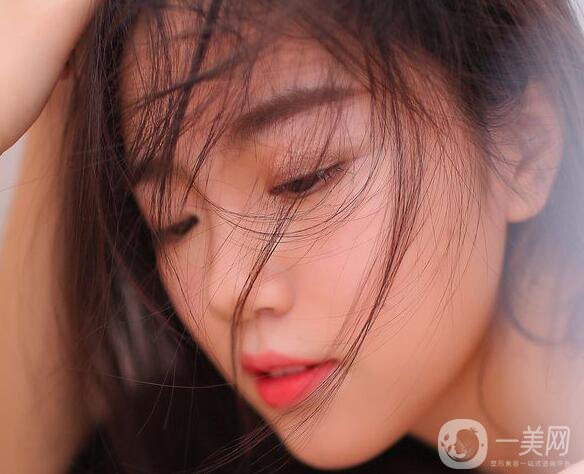 耳軟骨隆鼻是什么 耳軟骨隆鼻多少錢(qián)？