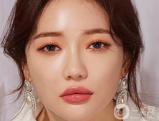 埋線雙眼皮貴嗎？