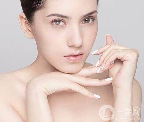 想擁有精致下巴 手術(shù)墊下巴要多少錢？