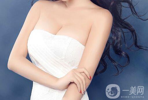 假體豐胸會(huì)影響母乳喂養(yǎng)嗎？