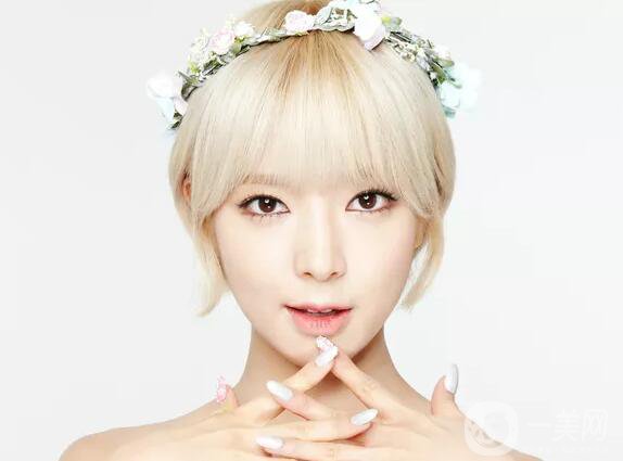 去除眉間皺紋的方法有哪些呢? 