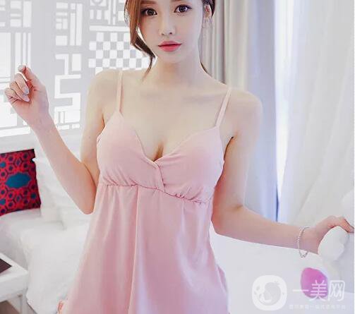 乳房下垂矯正需要休息多久？