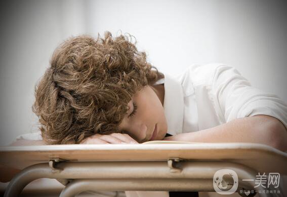 做完整容手術后注意休息