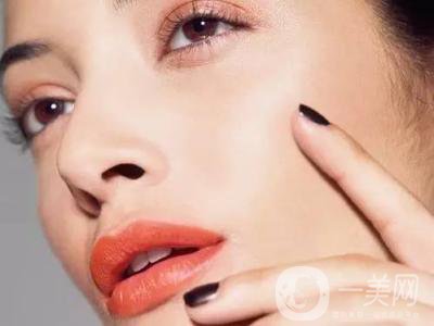 廣東耳軟骨加假體隆鼻價格是多少