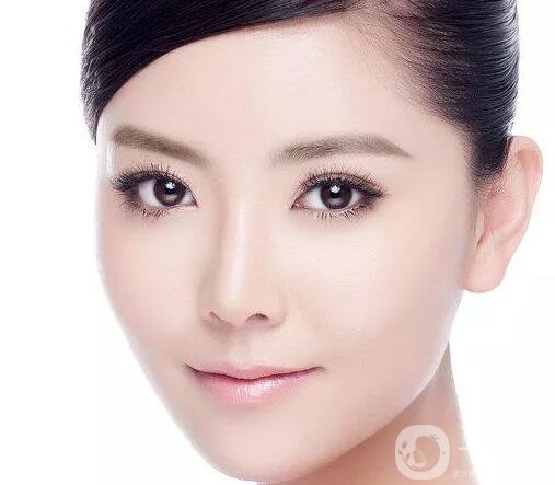 去眼袋手術(shù)多少錢？?jī)r(jià)格高不高？ 