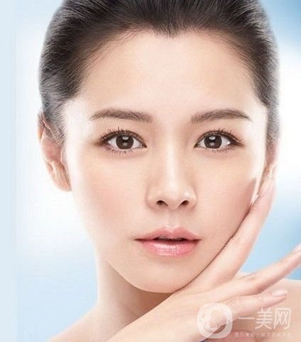 深圳雙下巴吸脂價格是多少？和其他部位吸脂價格有區(qū)別嗎？