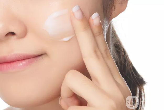 冬天到了，該如何護(hù)膚？這里有一些小建議