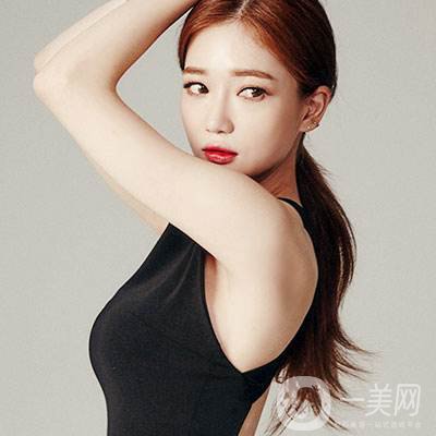 脂肪填充隆胸貴嗎 隆胸手術費用 手術方式有哪些