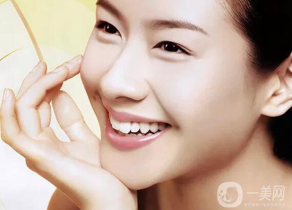 頸部吸脂術(shù)是什么 調(diào)節(jié)雙下巴*果好嗎？