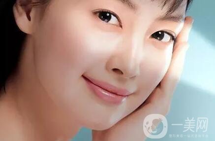 頸部吸脂術(shù)是什么 調(diào)節(jié)雙下巴*果好嗎？