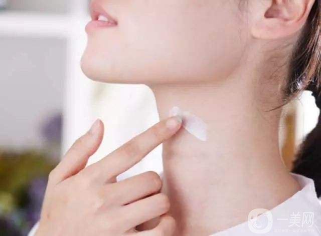 有頸紋怎么辦 調節(jié)頸紋的方法有哪些