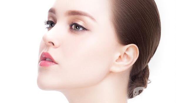 去眼袋內(nèi)吸和內(nèi)切區(qū)別是什么 年輕人適合用哪種？