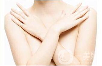 隆胸修復(fù)貴嗎,隆胸修復(fù)費(fèi)用