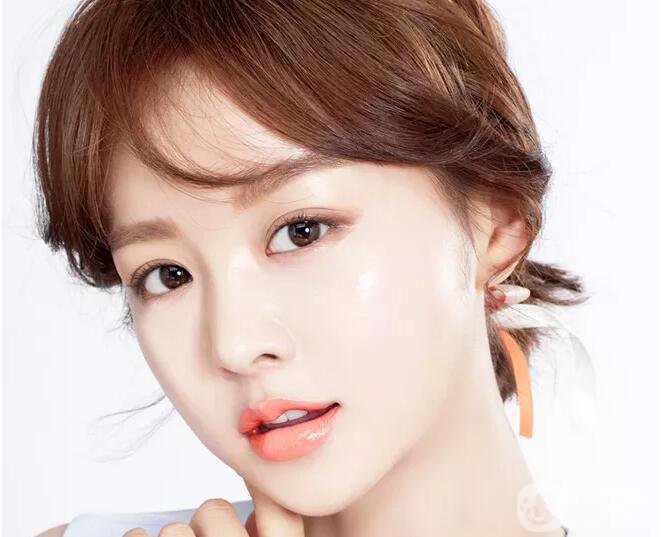 朝天鼻矯正價格 朝天鼻形成的原因