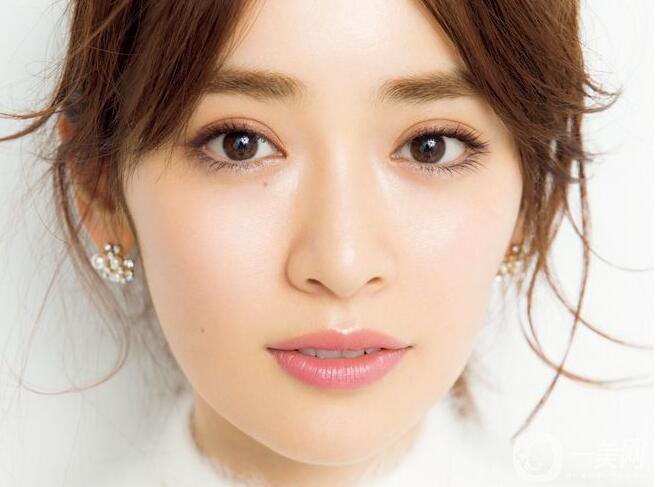 *消除法令紋的方法都有哪些呢？