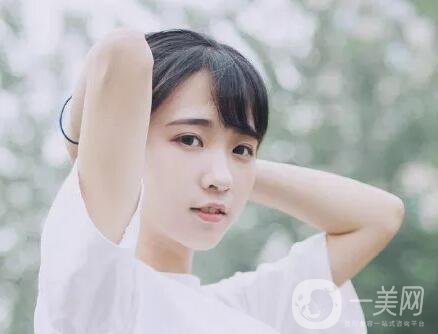 什么是美容耳科手術 *果自然嗎