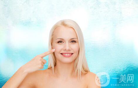 消除法令紋*好的方法是什么呢？