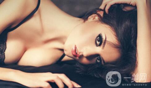 復(fù)合隆胸好不好 隆胸后注意事項(xiàng)