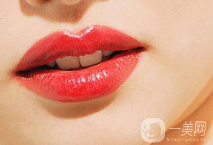 厚嘴唇變薄整形多少錢