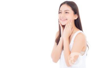 自體脂肪填下巴好不好呢？