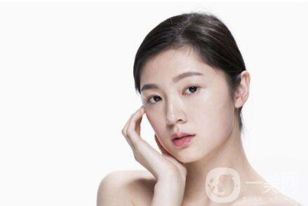 什么是自體脂肪墊下巴 自體脂肪填充的優(yōu)勢