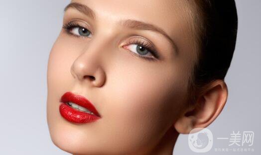 修復(fù)雙眼皮恢復(fù)快嗎？要多久？