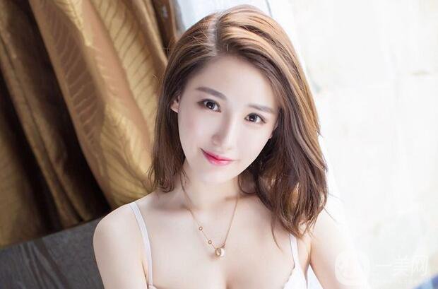 額頭提升術(shù)的*果 什么是額頭提升術(shù)