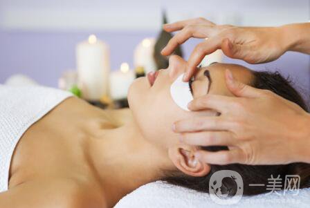 自體填充淚溝*的嗎？*果好不好？