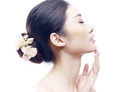 玻尿酸豐下巴需要幾針？兩針玻尿酸下巴*果圖