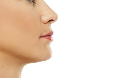 自體脂肪墊下巴費(fèi)用一般是多少？