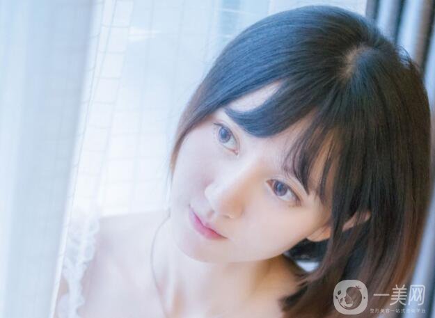 額頭自體脂肪多久消腫 額頭會不會發(fā)亮