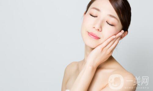 光子嫩膚價(jià)格是多少？網(wǎng)紅項(xiàng)目光子嫩膚測(cè)評(píng)