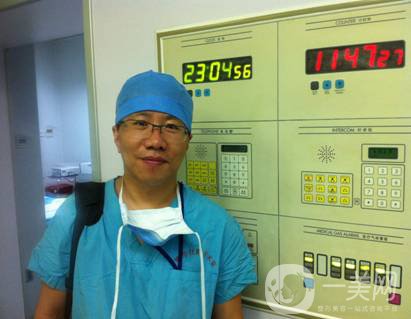 處楊曉楠雙眼皮案例 楊曉楠醫(yī)生怎么樣？