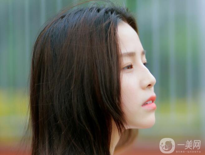 激光嫩膚后能堅(jiān)持多久時(shí)間 看看專家是怎么說的