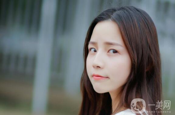 激光嫩膚后能堅(jiān)持多久時(shí)間 看看專家是怎么說的