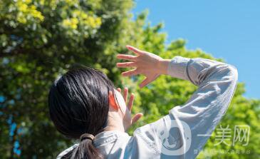 什么是黃褐斑？黃褐斑體征、調(diào)節(jié)與預(yù)防