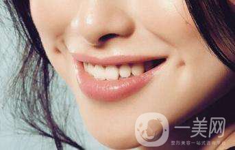 酒窩整形價(jià)格是多少 酒窩手術(shù)風(fēng)險(xiǎn)大嗎